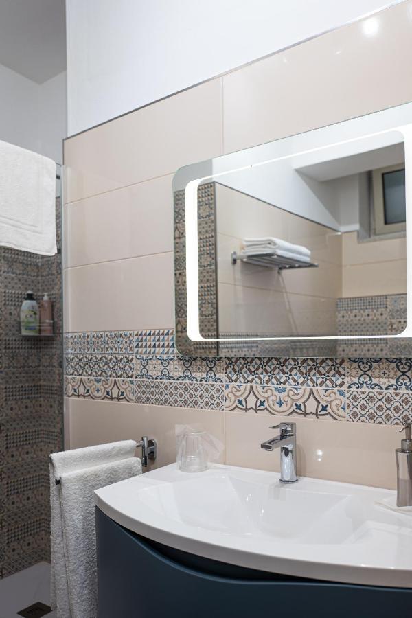 A Due Passi - Guest House Santo Stefano di Camastra Zewnętrze zdjęcie